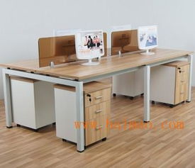 北京知名辦公桌廠家供銷指南 從生產(chǎn)到價(jià)格與教育咨詢服務(wù)的全面解析